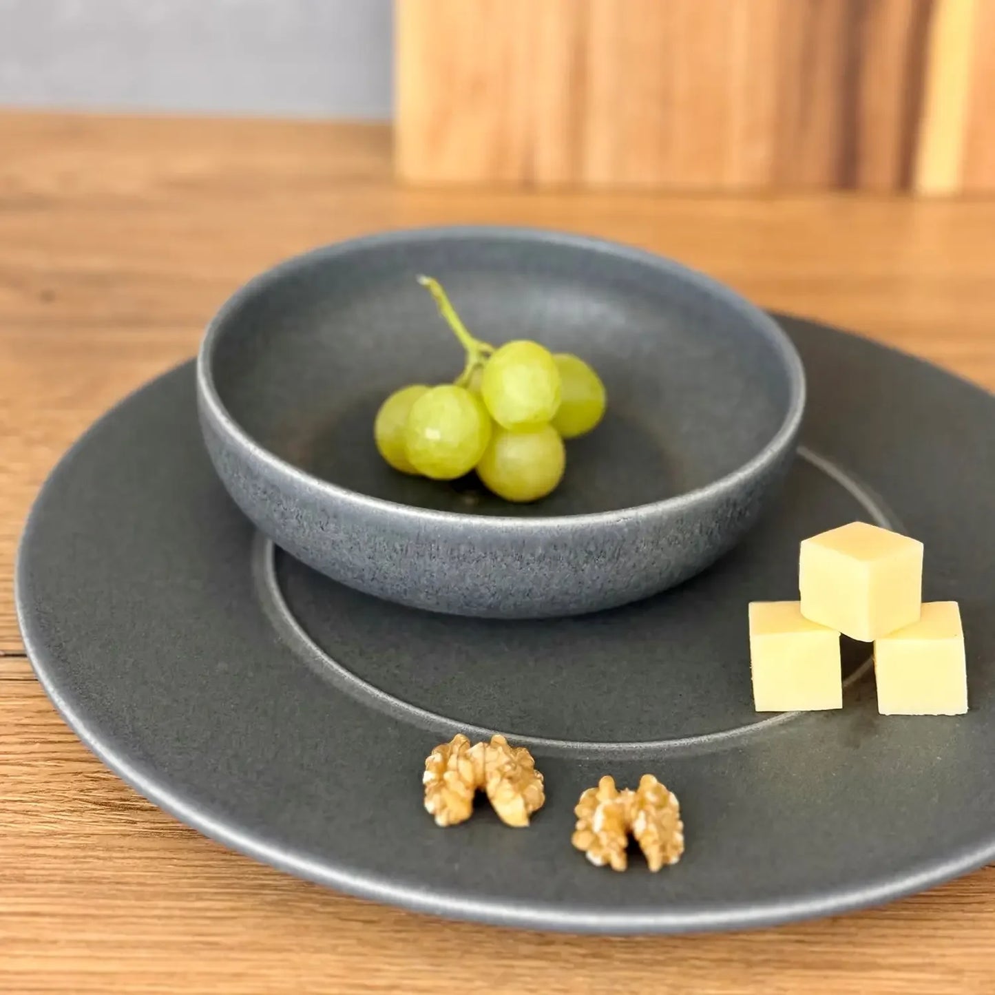 Uniq Assiette plate | 4 pièces | Anthracite | Grès | Fabriqué au Portugal
