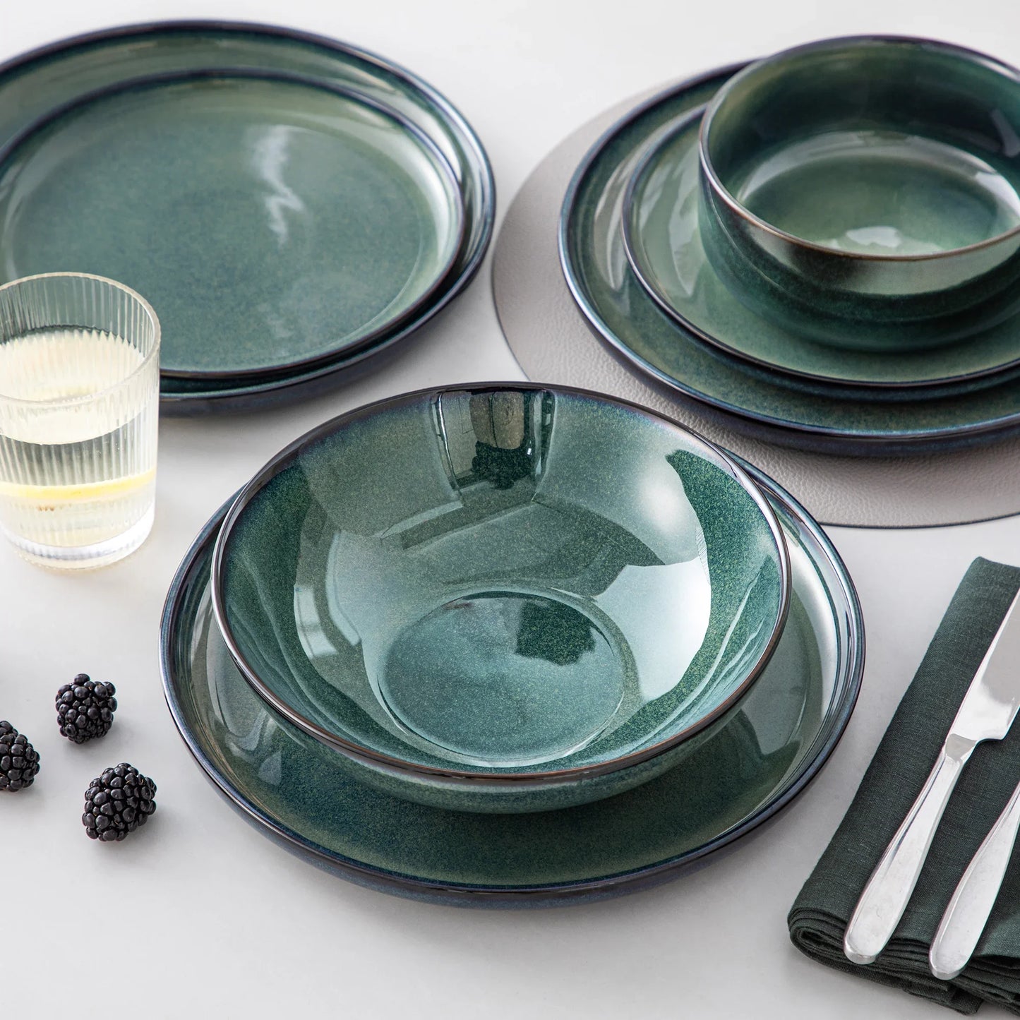 "Color - Pure" Kollektion | abgerundet | 24/48-tlg. Geschirr Set | Grün | Steingut - Töpferkunst | Steingut Geschirrsets